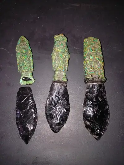 Cuchillos rituales antiguos - miniatura 1