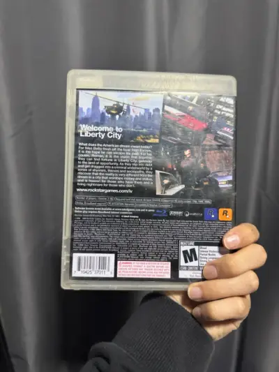 Juego PS3 Grand Theft Auto IV - miniatura 2