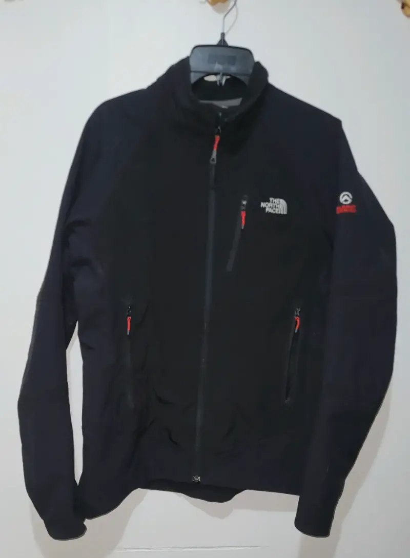 Chaqueta negra The North Face