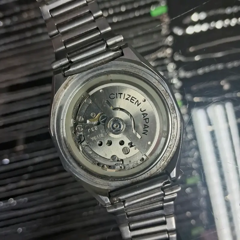Reloj cronógrafo plateado - 2