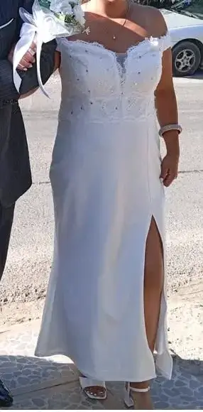 Vestido de novia off-shoulder - miniatura 2