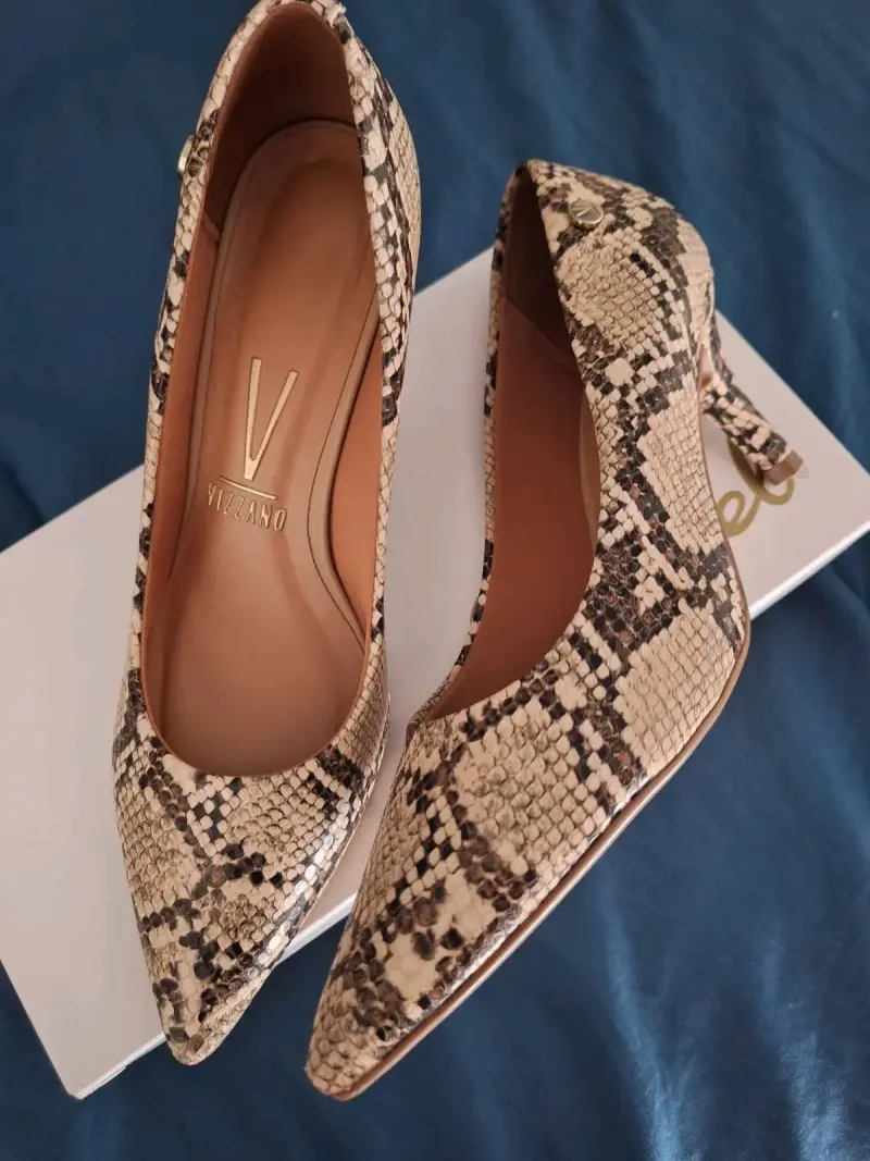 Zapatos casi nuevos - 1