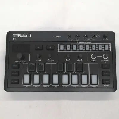 Sintetizador Roland J-6 - miniatura 1