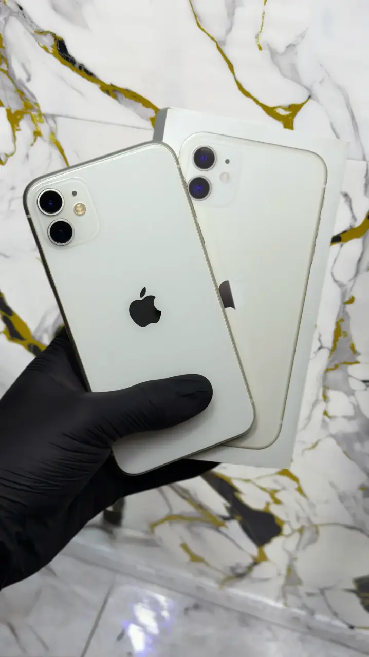 iPhone 11 (64 GB) - 5