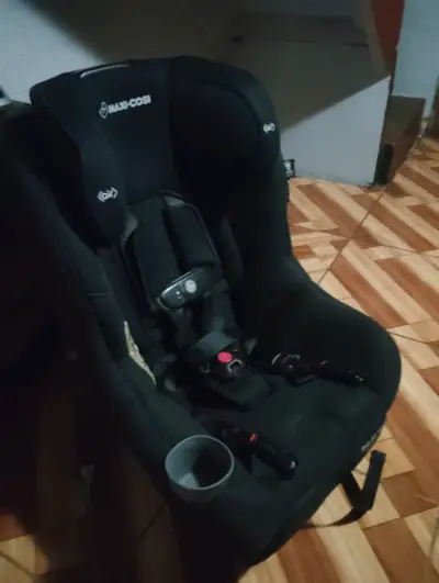 Silla de auto Maxi-Cosi negra - miniatura 1