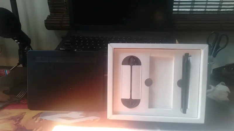 Tableta gráfica con lápiz - 2