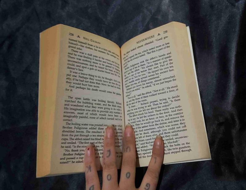 Libro Neverwhere de Neil Gaiman (inglés) - 3