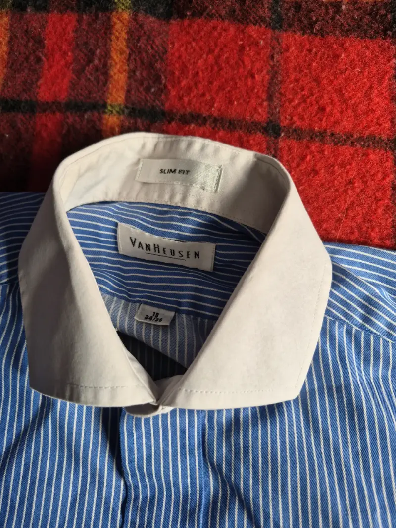 Camisa a rayas azul y blanco van heusen - 3