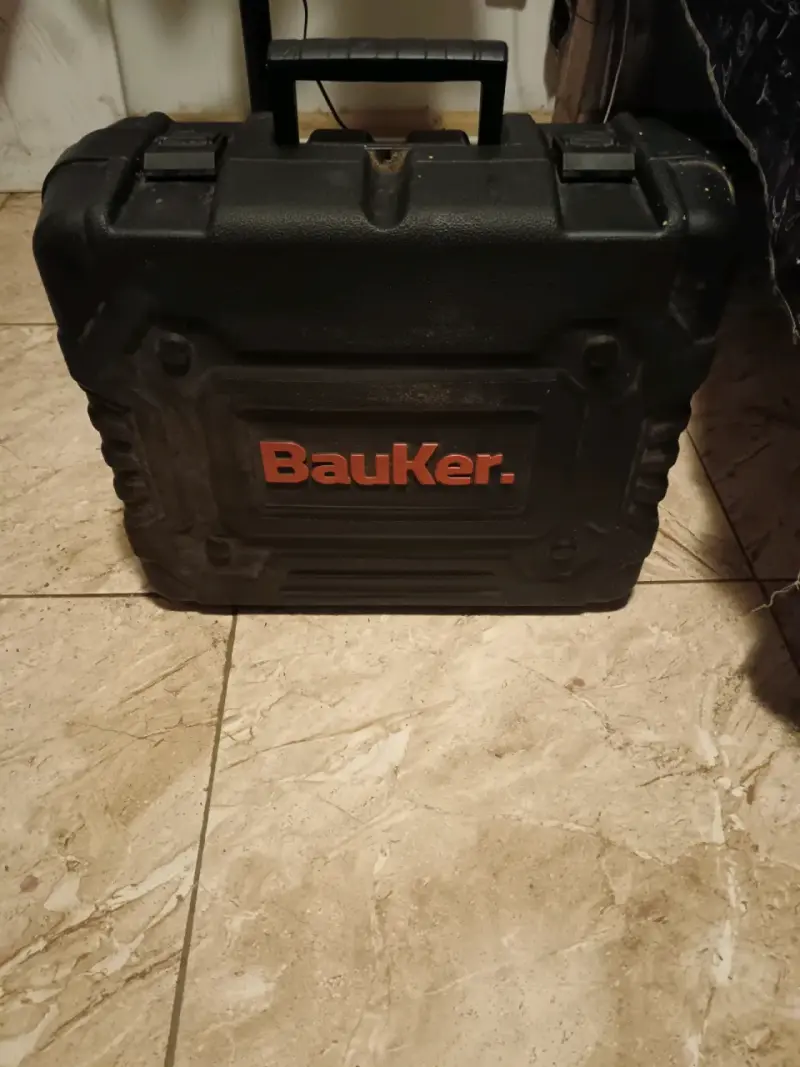 Maletín Bauker resistente negro conversable - 1