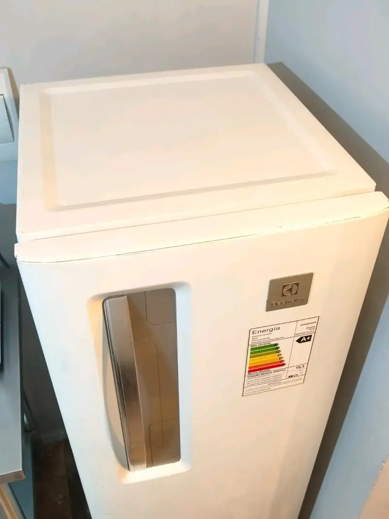 Refrigerador blanco Electrolux - 3