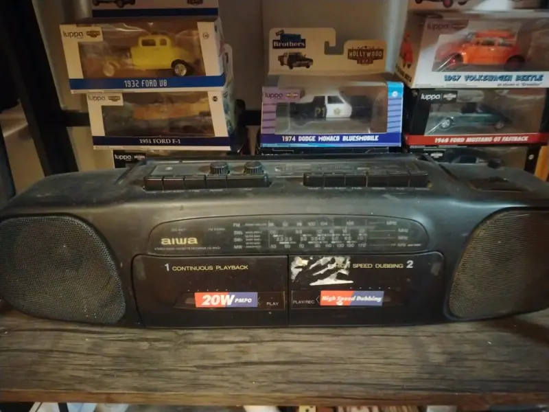 Radio cassette Aiwa antigua