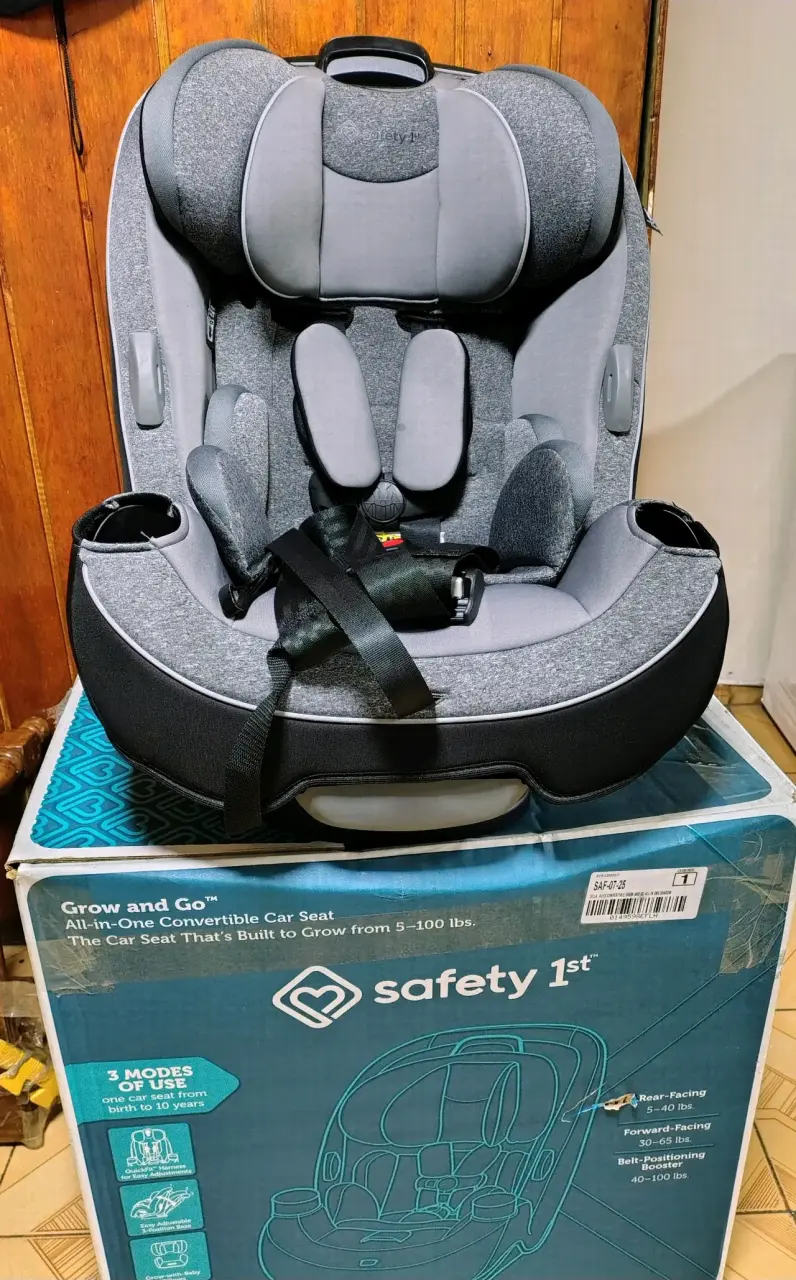Silla de auto convertible Safety 1st - 1