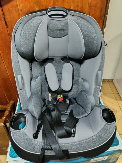 Silla de auto convertible Safety 1st - miniatura 3