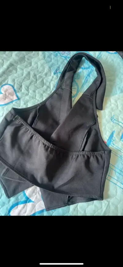 Chaleco corto negro(blazer) - miniatura 4