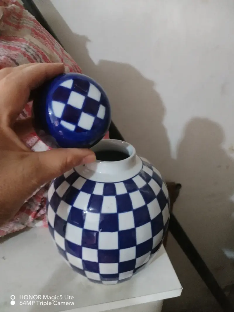 Jarrón cerámico de cuadros azul - 2