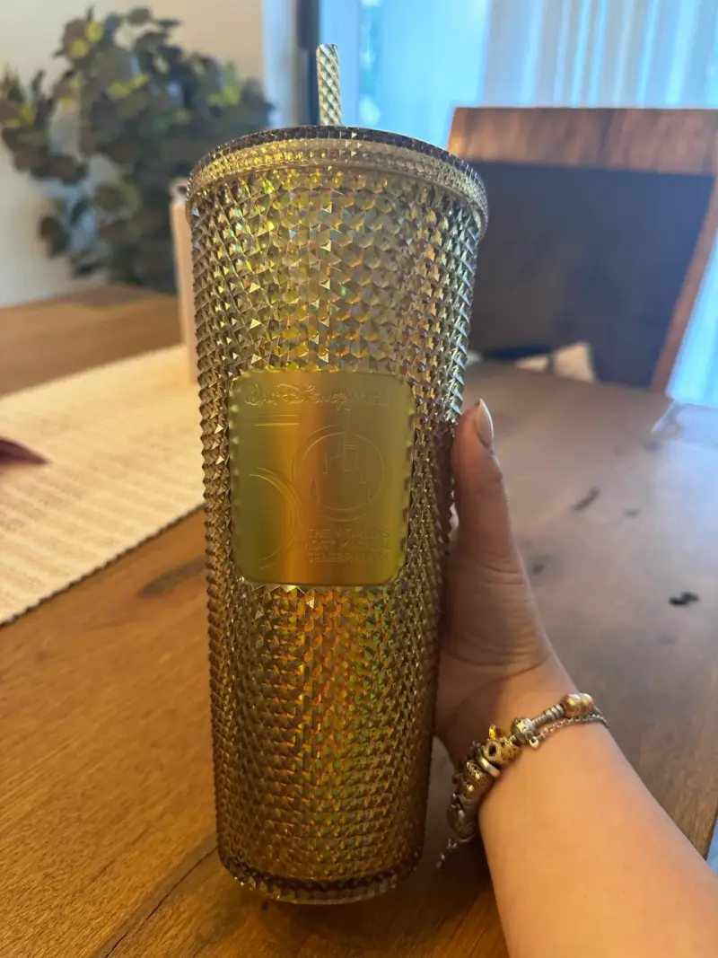 Vaso Starbucks 50 años Walt Disney - 2