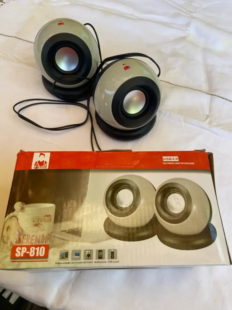 Parlantes de escritorio USB 2.0 - 4