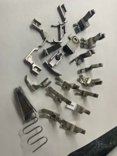 Set de prensatelas para máquina de coser - miniatura 1