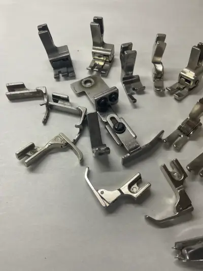 Set de prensatelas para máquina de coser - miniatura 3