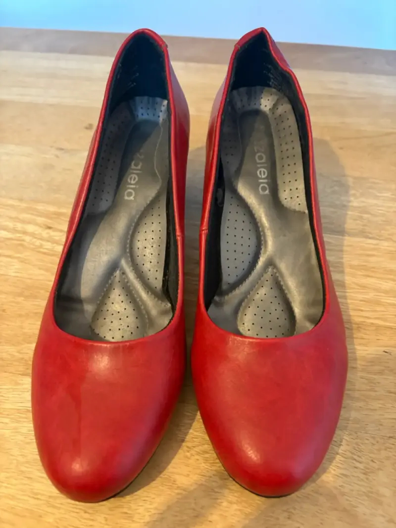 Zapatos rojos de mujer - 1