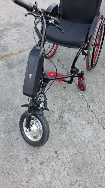 Silla de ruedas con motor auxiliar - miniatura 5
