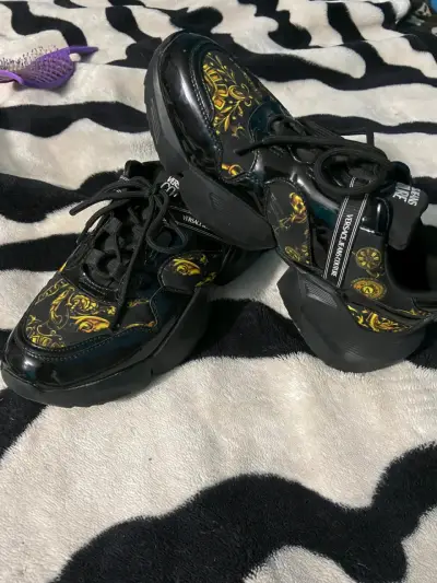 Zapatillas Versace negras estampadas - miniatura 3