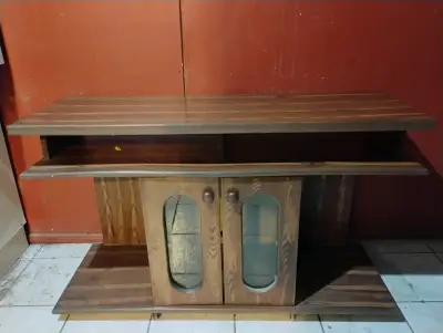 Mueble de TV de madera - miniatura 1