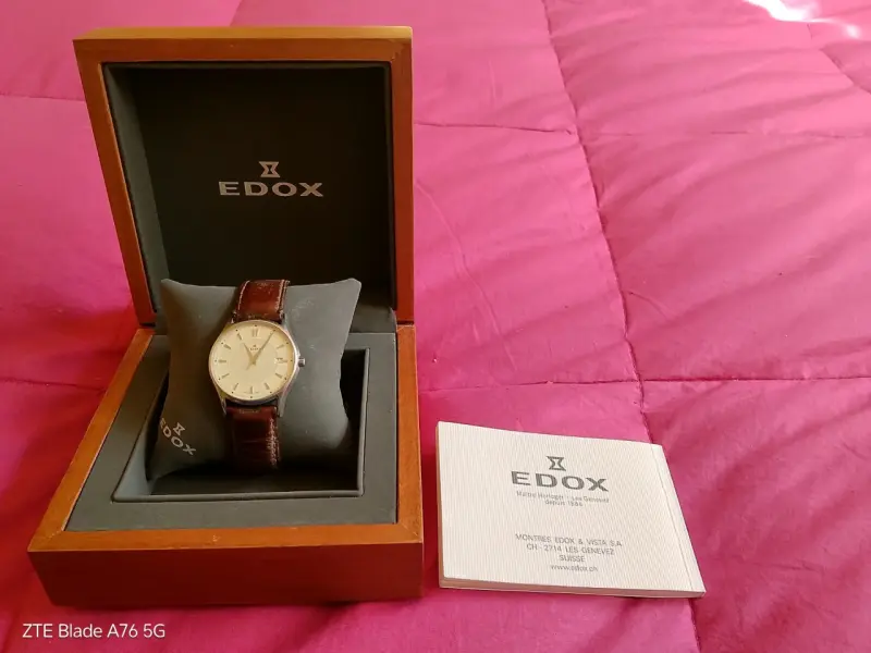 Reloj suizo Caja marca Edox - 2