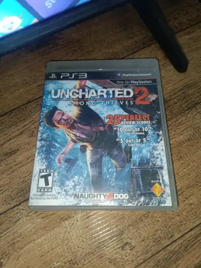 Uncharted 2: Among thieves PS3 Usado - miniatura 1