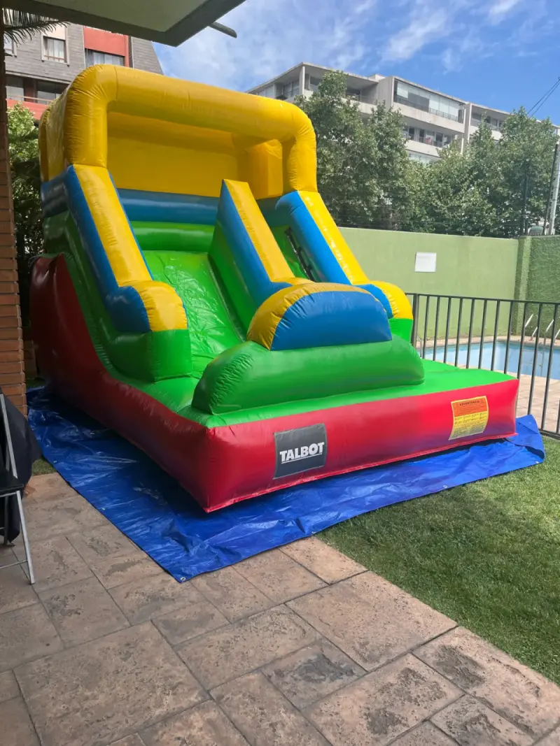 Tobogán inflable multicolor grande - 1
