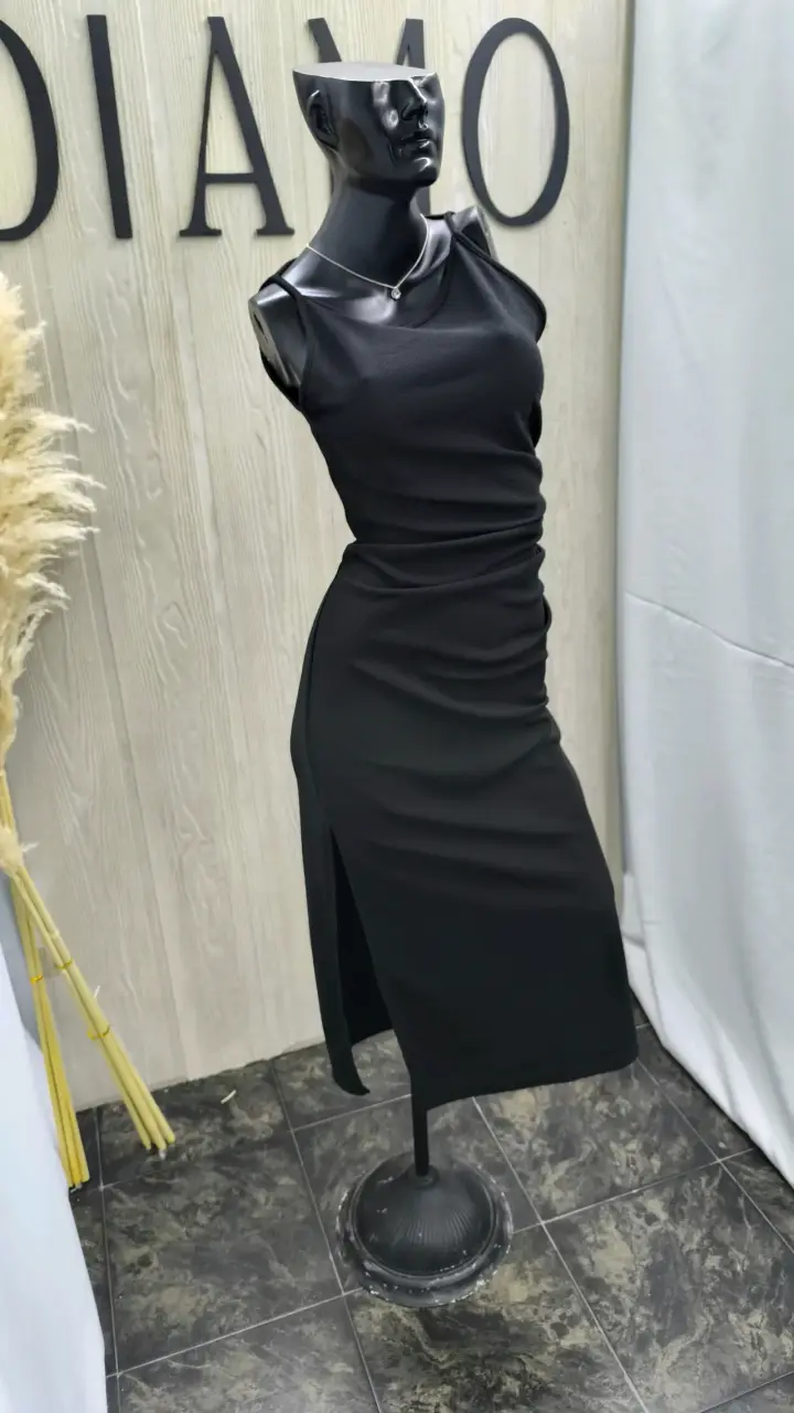 Vestido negro largo elegante - 2