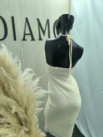 Vestido color hueso elegante - miniatura 4