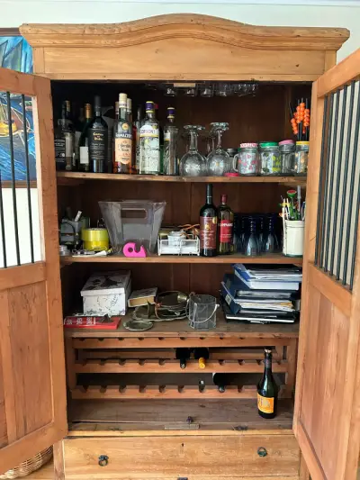 Armario antiguo de madera - miniatura 5