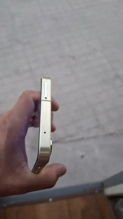 SAMSUNG A55 DORADO - miniatura 3