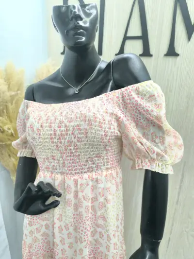 Vestido bohemio floral rosa - miniatura 5