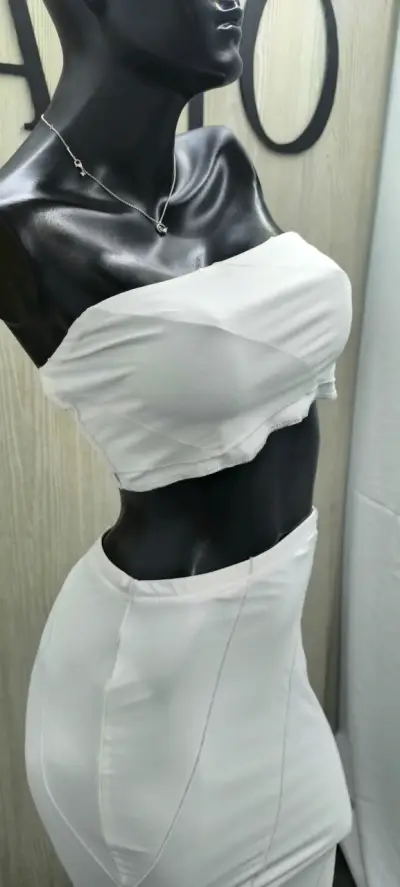 Conjunto blanco  dos piezas - miniatura 3