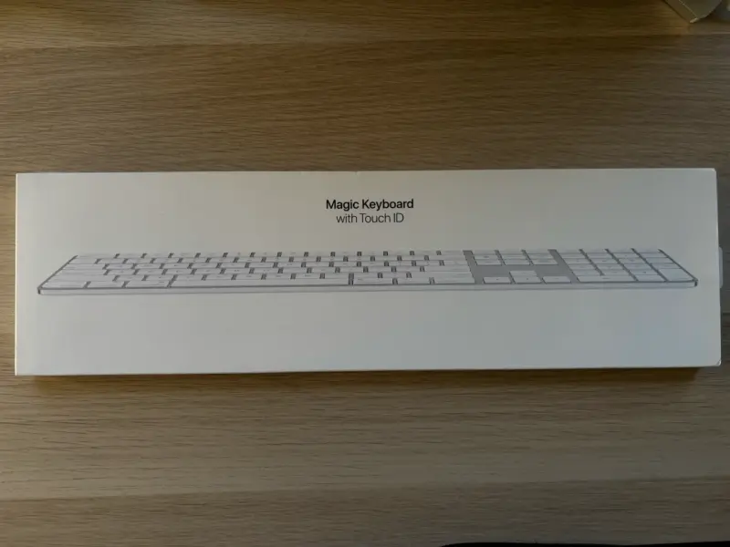 Teclado Magic con Touch ID y teclado numérico - 1
