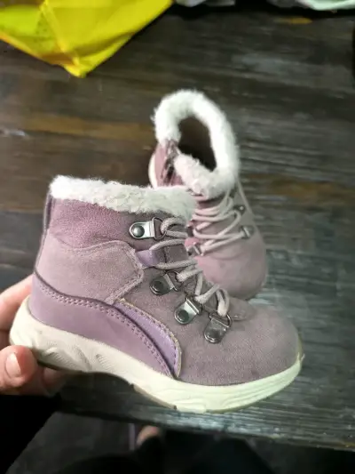 Botines niña morados invierno talla 22 - miniatura 1