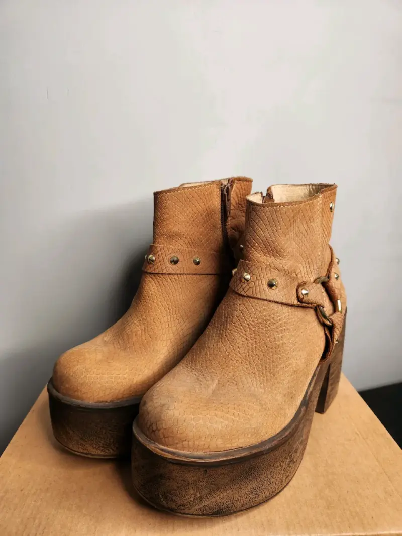 Botines Camel Hush Puppies - 2