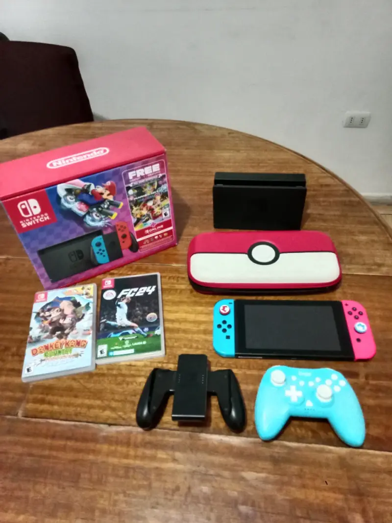 Consola Nintendo Switch con juegos - 1