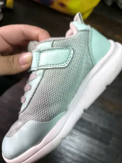 Zapatillas infantiles celestes talla 24 - miniatura 5