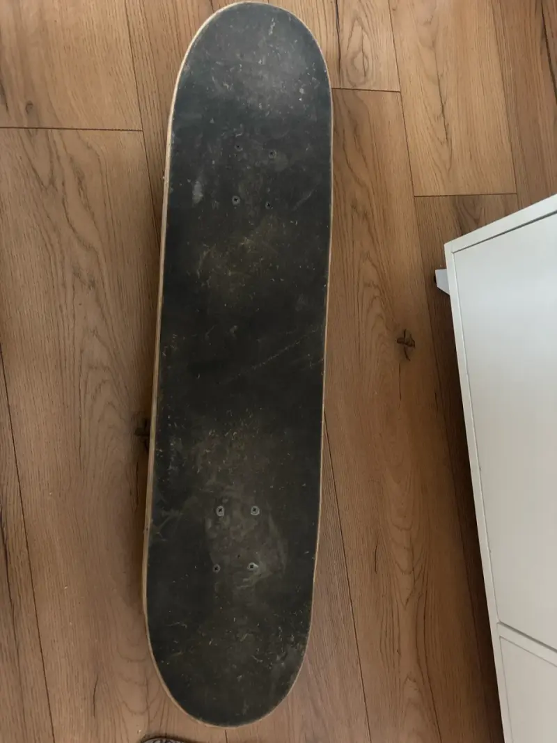 Skateboard diseño calavera - 2