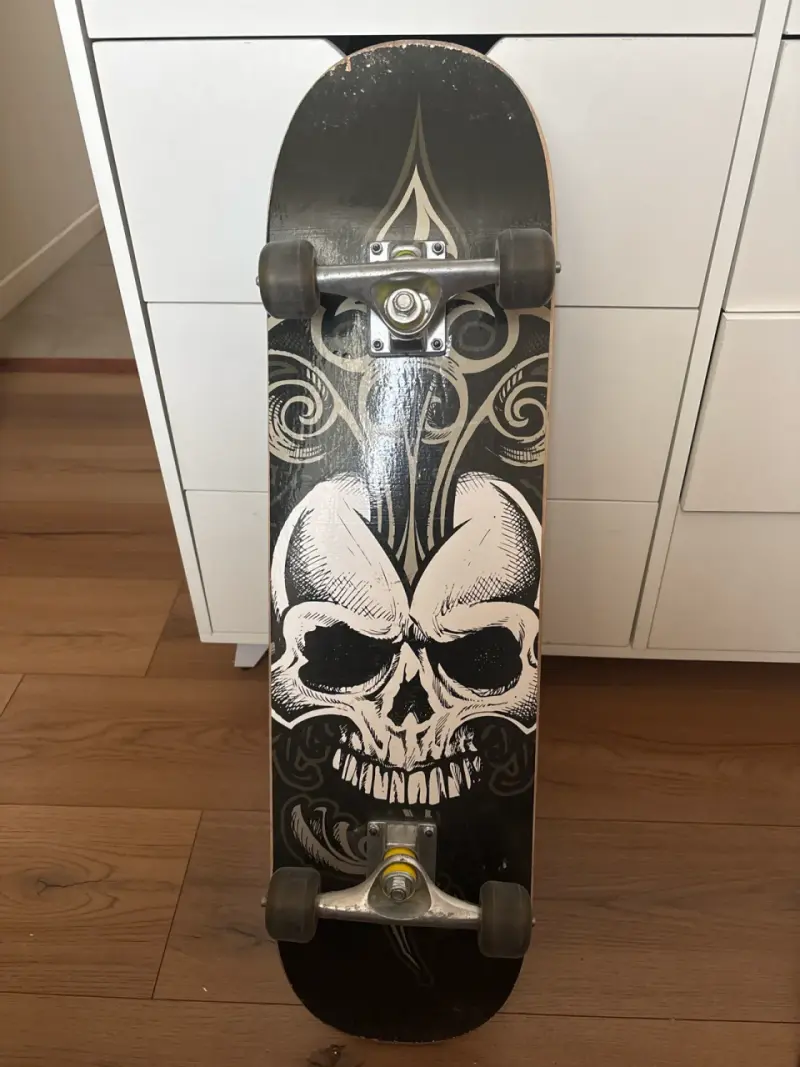 Skateboard diseño calavera - 4