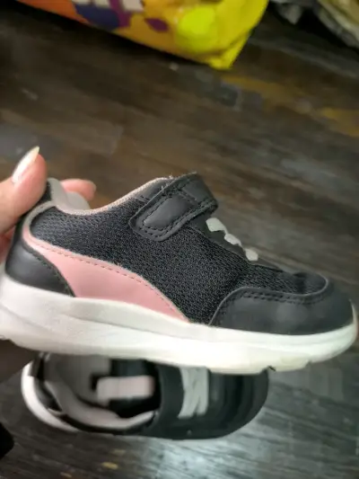 Zapatillas niña negro con rosa talla 25 - miniatura 4
