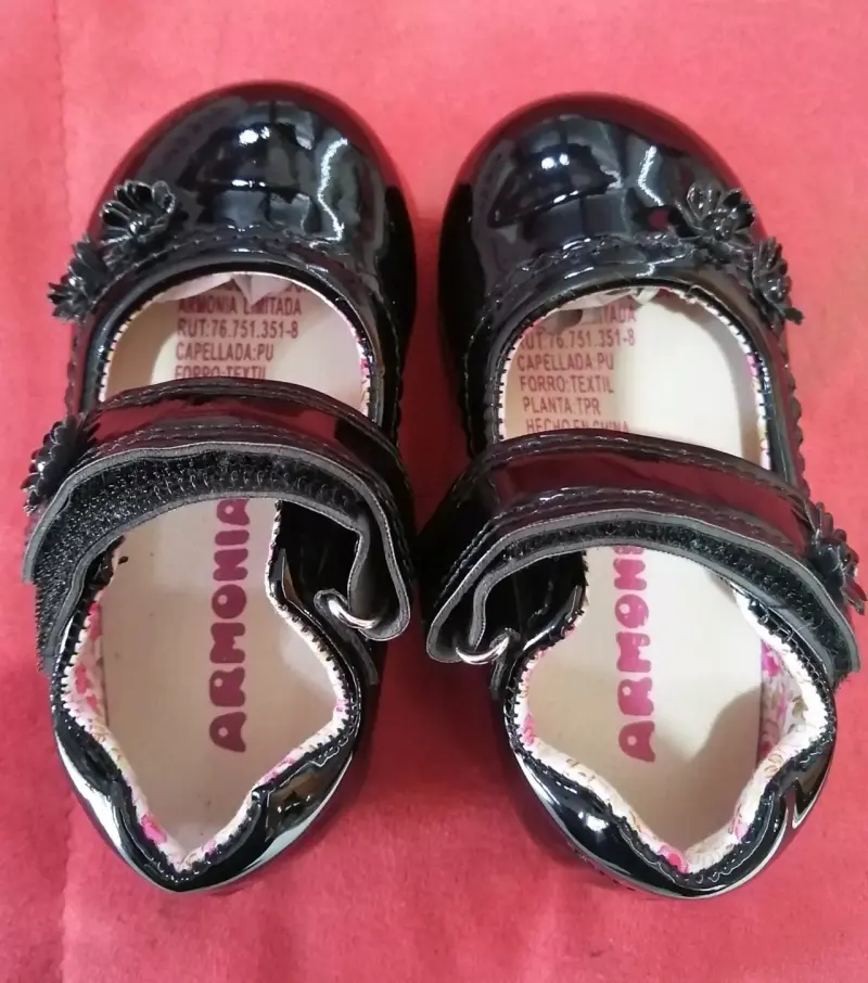 Zapatos de charol negros para niña - 3
