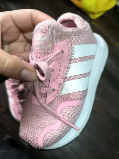 Zapatillas rosadas niña - miniatura 3