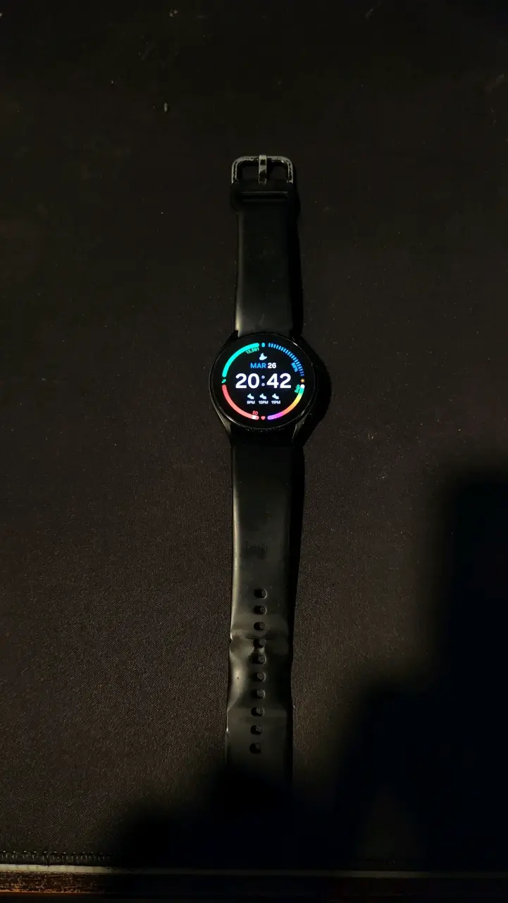 Samsung Galaxy Watch FE - 1