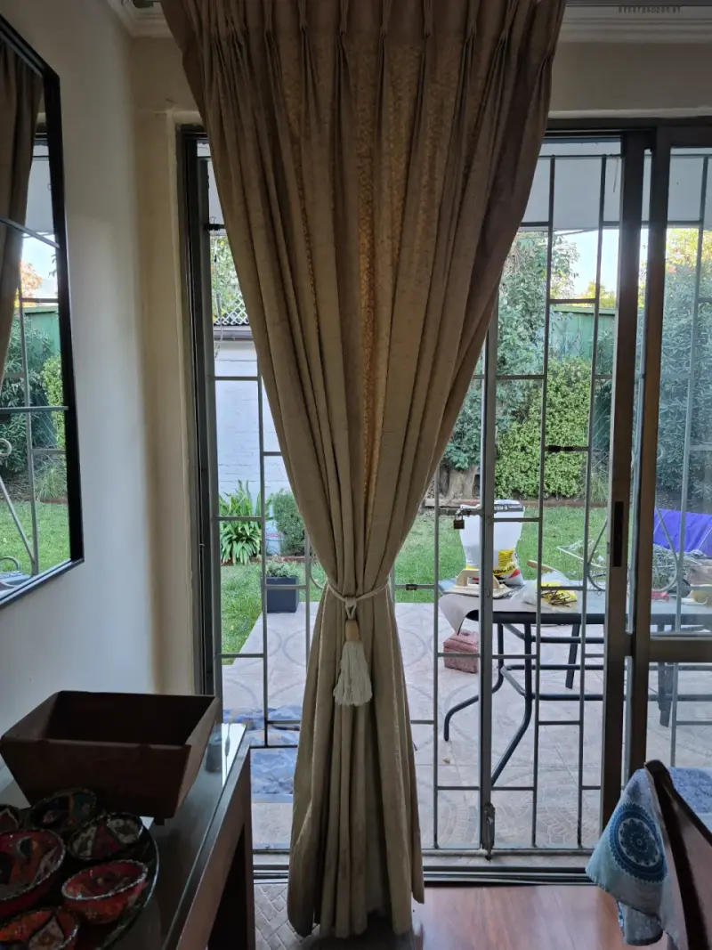 Cortinas beige largas para riel - 3