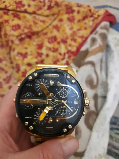 Reloj Diesel dorado multi-esfera - miniatura 2