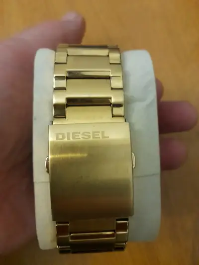 Reloj Diesel dorado multi-esfera - miniatura 3